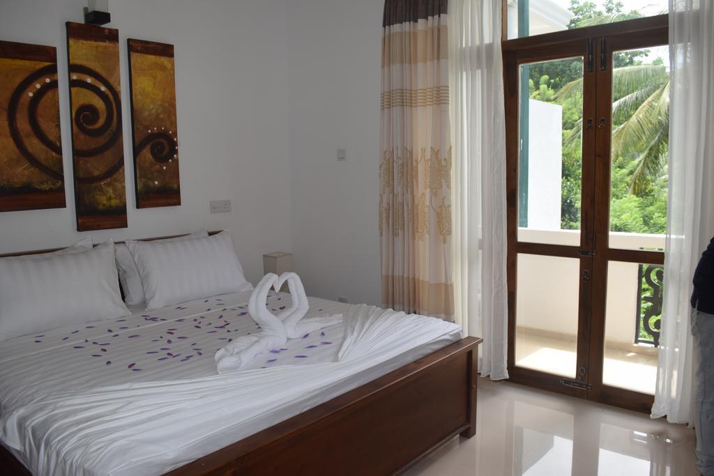 Vista Liyya Residence Kandy Exterior photo